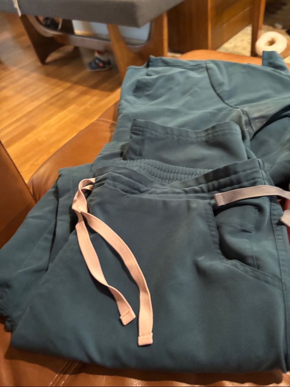 Figs scrubs set teal with pink drawstring